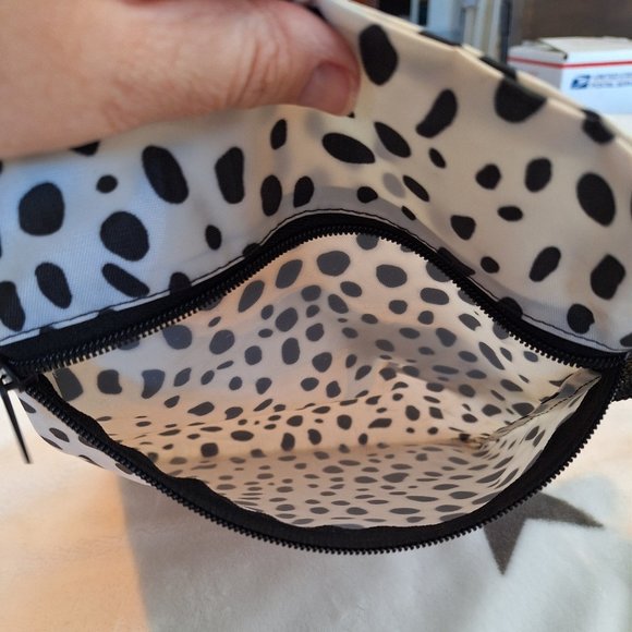 Juncture Crossbody Bag Purse Animal Print Design NEW With Tag‎ - Picture 3 of 6